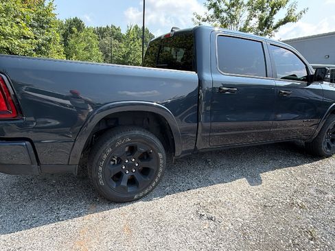 Used 2025 RAM 1500 Big Horn AWD/4WD image 8