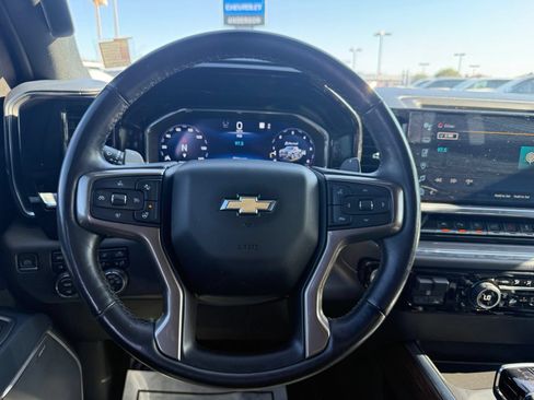 Used 2023 Chevrolet Silverado 1500 High Country w/ Technology Package AWD/4WD image 22