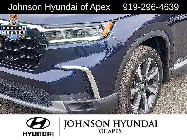 Used 2025 Honda Pilot Touring image 32