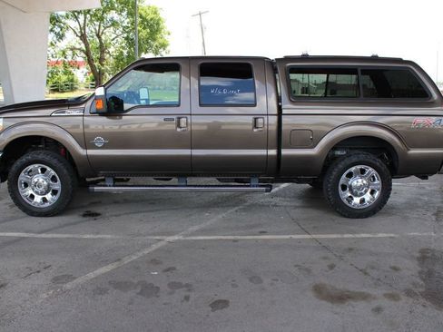 Used 2016 Ford F250 Lariat w/ Lariat Ultimate Package AWD/4WD image 1