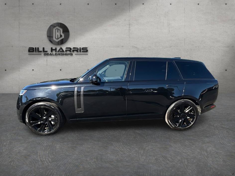 Used 2023 Land Rover Range Rover Long Wheelbase SE AWD/4WD image 8