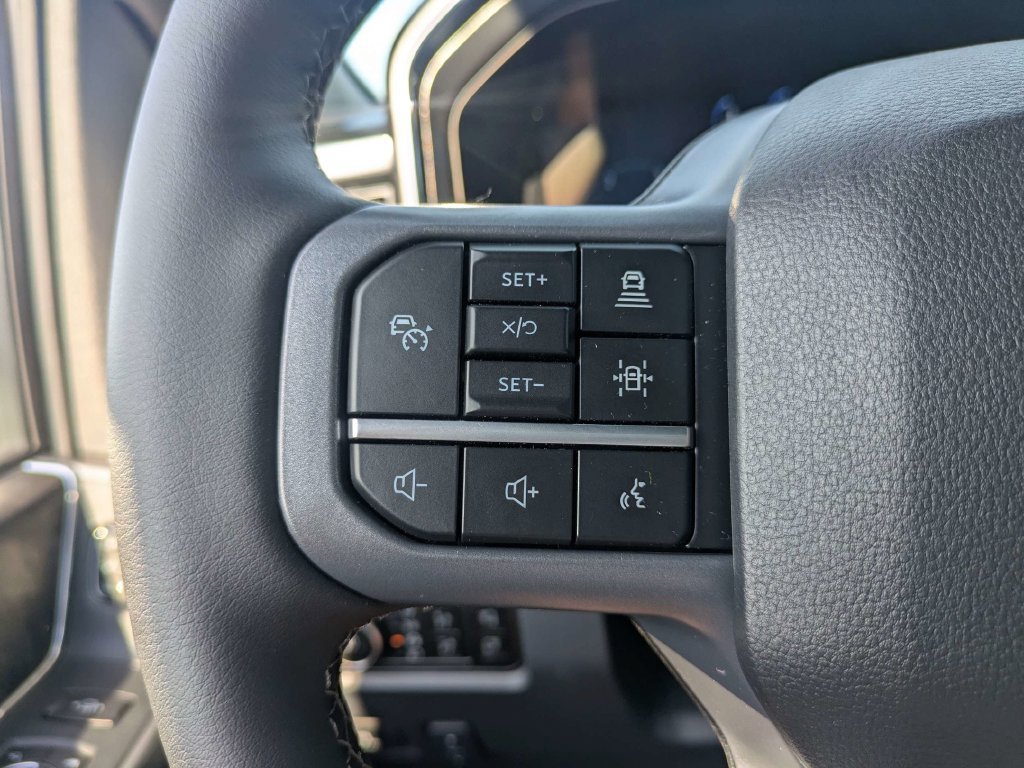 New 2026 Ford F350 Lariat w/ Lariat Premium Package AWD/4WD image 30