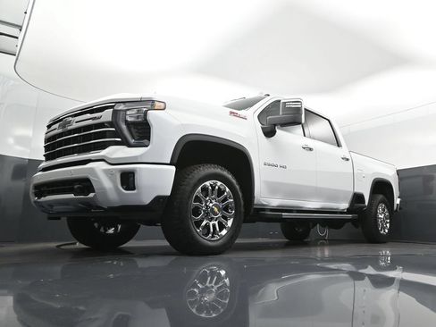New 2026 Chevrolet Silverado 2500 LTZ w/ Z71 Chrome Sport Edition AWD/4WD image 42