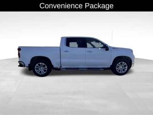 Used 2023 Chevrolet Silverado 1500 LT AWD/4WD image 6