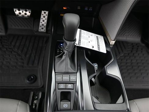 New 2026 Toyota Camry SE image 8