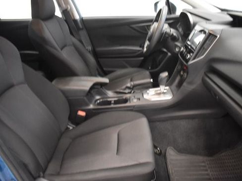 Used 2018 Subaru Impreza 2.0i Premium w/ Eyesight & BSD & Rcta AWD/4WD image 19
