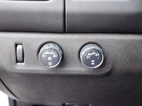 Certified 2021 Chevrolet Colorado LT w/ LT Convenience Package image 12