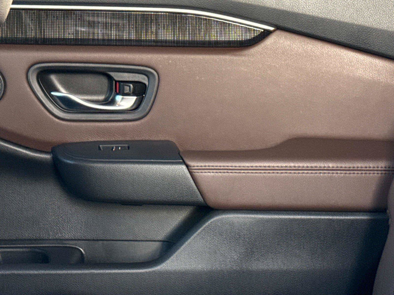 Certified 2024 Honda Pilot Elite image 17