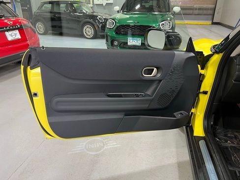 Certified 2025 MINI Cooper S image 10