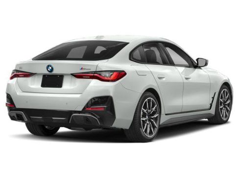 Used 2024 BMW i4 eDrive40 w/ Premium Package RWD image 2