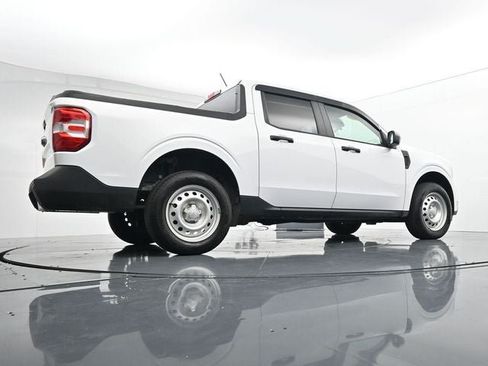 Certified 2024 Ford Maverick XL FWD image 38
