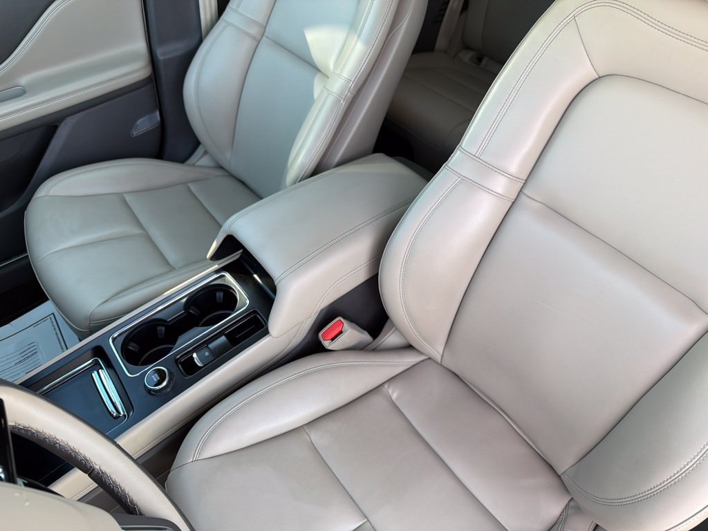 Used 2023 Lincoln Corsair FWD image 18
