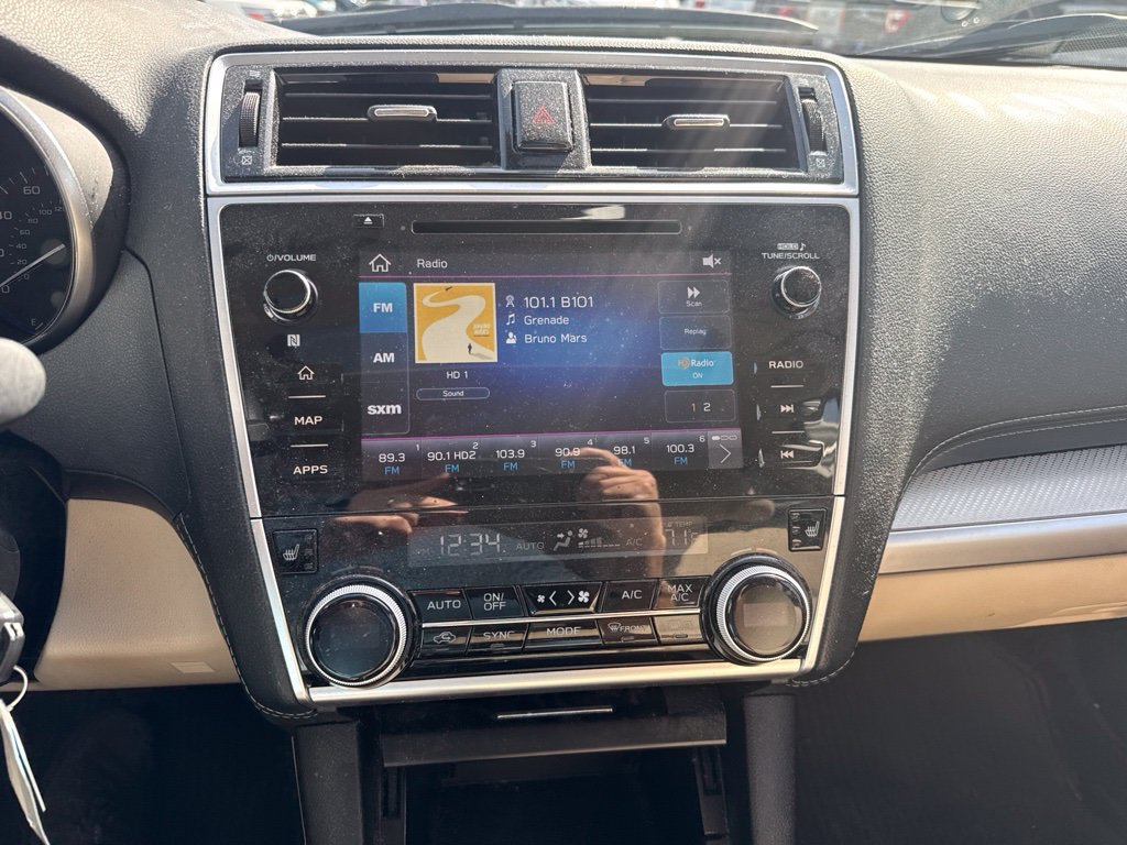 Used 2019 Subaru Outback 2.5i Premium AWD/4WD image 11