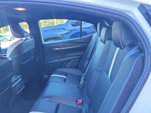 Certified 2025 Toyota Camry SE FWD image 13
