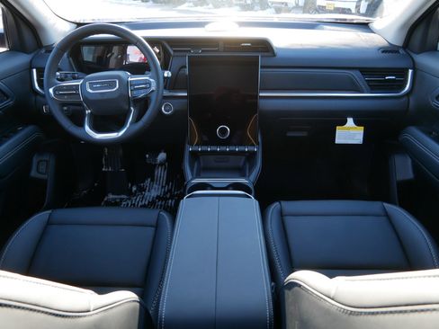 New 2026 GMC Terrain Denali w/ LPO, Floor Liner Package image 6