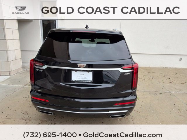 Used 2024 Cadillac XT6 Premium Luxury AWD/4WD image 3
