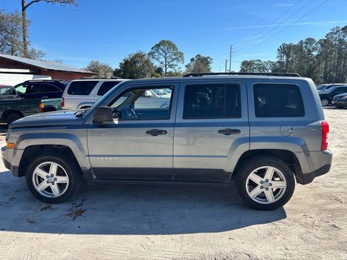Used 2013 Jeep Patriot Sport FWD image 6
