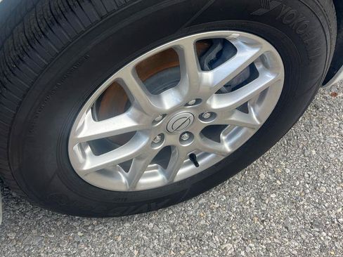 Used 2026 Chrysler Pacifica Select FWD image 23