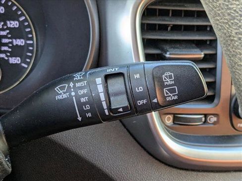 Used 2019 Kia Sorento L image 7