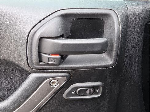 Used 2014 Jeep Wrangler Sport w/ Quick Order Package 24S image 13