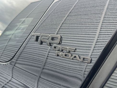 Used 2023 Toyota 4Runner TRD Off-Road Premium w/ Off Road Premium Plus Package AWD/4WD image 16