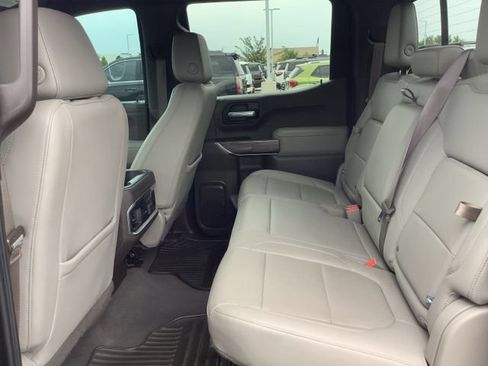 Used 2020 Chevrolet Silverado 1500 LTZ w/ LTZ Convenience Package AWD/4WD image 10