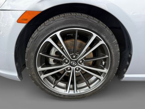 Used 2015 Scion FR-S RWD image 9