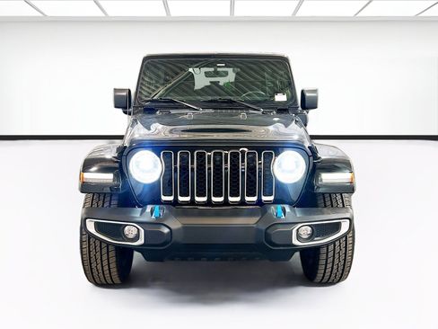 Used 2023 Jeep Wrangler Sahara w/ Cold Weather Group image 2