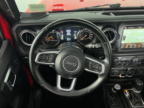 Used 2021 Jeep Wrangler Unlimited Sahara image 14