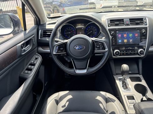 Used 2018 Subaru Outback 2.5i Limited AWD/4WD image 16