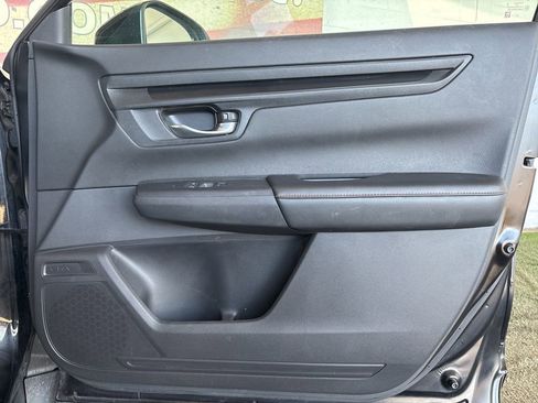 Used 2025 Honda CR-V Sport-L image 11