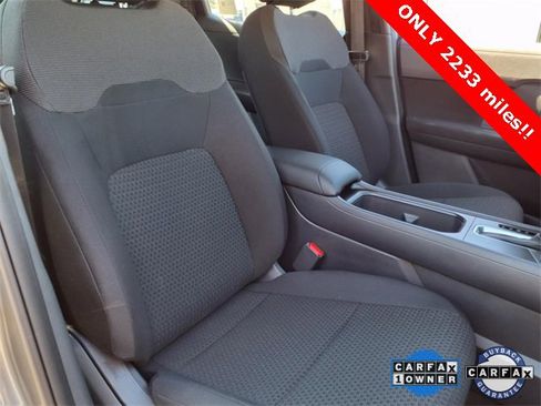 Certified 2025 Nissan Kicks S image 31