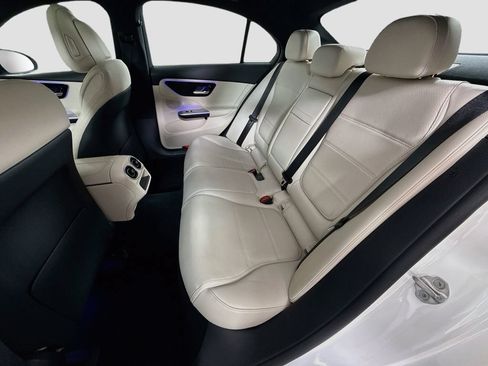 Used 2023 Mercedes-Benz C 300 Sedan image 24