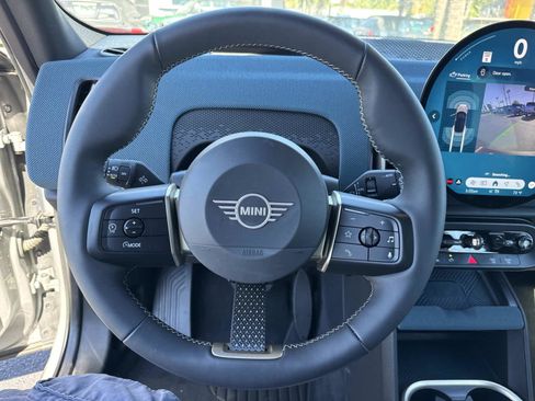 Certified 2025 MINI Cooper Countryman S image 29