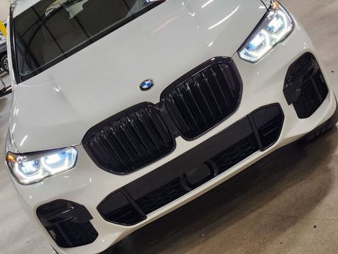 Used 2023 BMW X5 xDrive40i w/ Executive Package image 19