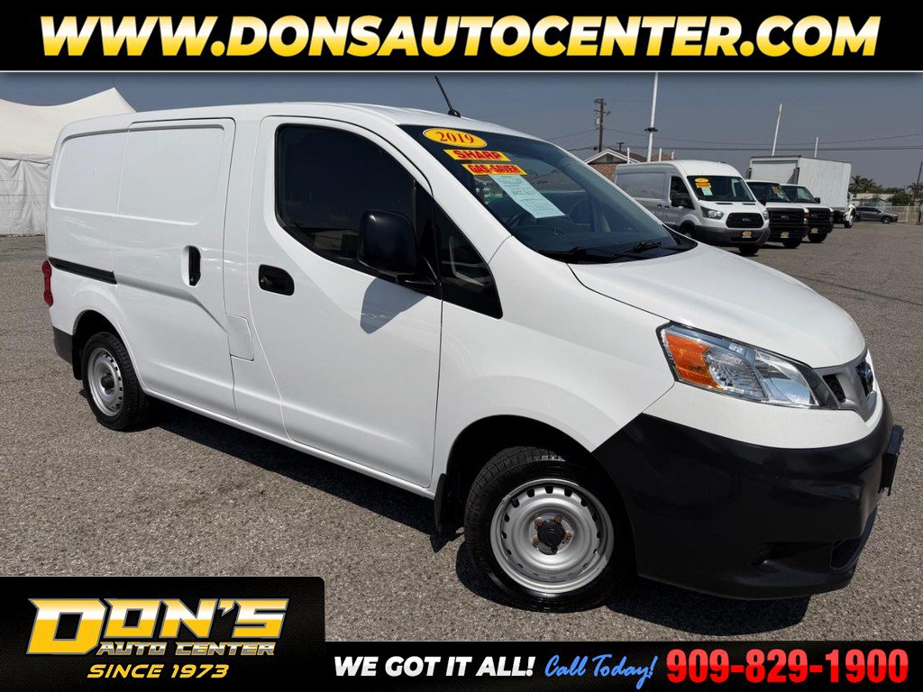 Used 2019 Nissan NV200 S FWD image 1