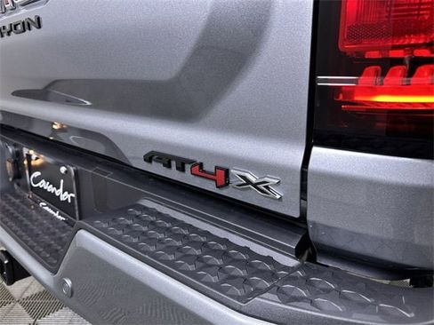 New 2025 GMC Canyon AT4 w/ AT4X Package image 33