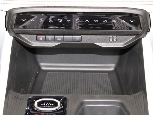 New 2026 Jeep Cherokee Limited AWD/4WD image 21