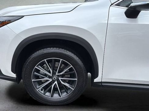 Used 2024 Lexus NX 250 FWD w/ Premium Package image 34