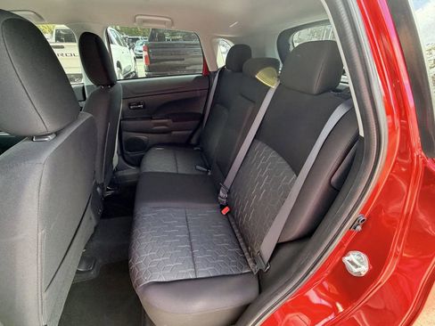 Used 2024 Mitsubishi Outlander Sport AWD image 18