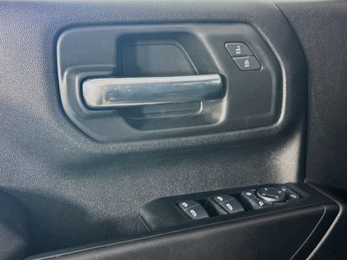 Used 2025 Chevrolet Silverado 2500 Custom w/ Custom Value Package AWD/4WD image 20