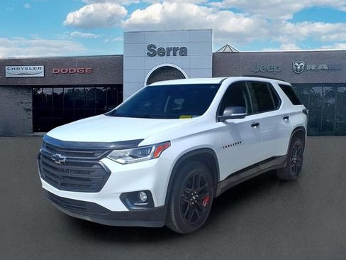 Used 2020 Chevrolet Traverse Premier w/ Redline Edition FWD image 3