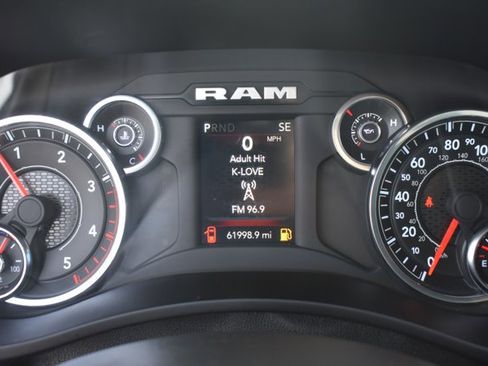 Used 2024 RAM 3500 Big Horn image 23