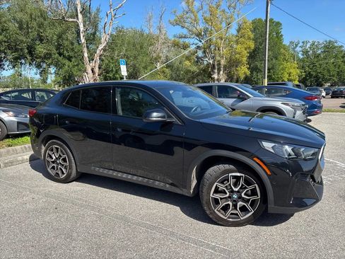 Used 2025 BMW X2 xDrive28i AWD/4WD image 6