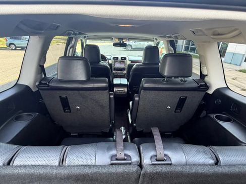 Used 2017 Lexus GX 460 Luxury AWD/4WD image 15