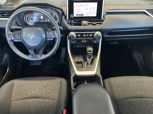 Used 2025 Toyota RAV4 XLE image 14