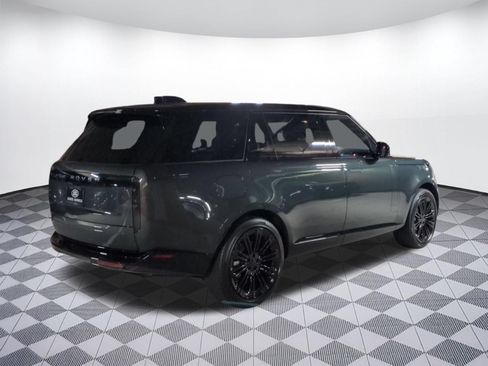 New 2026 Land Rover Range Rover Long Wheelbase SE AWD/4WD image 5