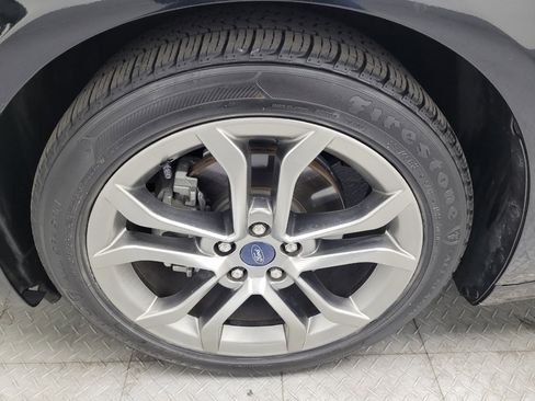 Used 2019 Ford Fusion SEL image 31