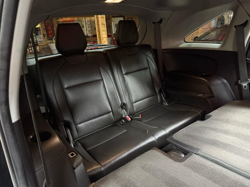 Used 2017 Acura MDX SH-AWD image 29
