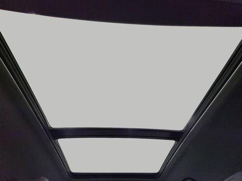 Used 2024 Chevrolet TrailBlazer RS w/ Convenience Package image 23